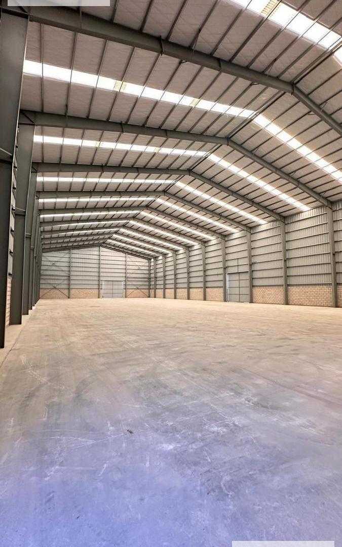 Foto de Nave Industrial - Galpon 2100 m2 cubiertos - El Pato - Berazategui, imagen 3