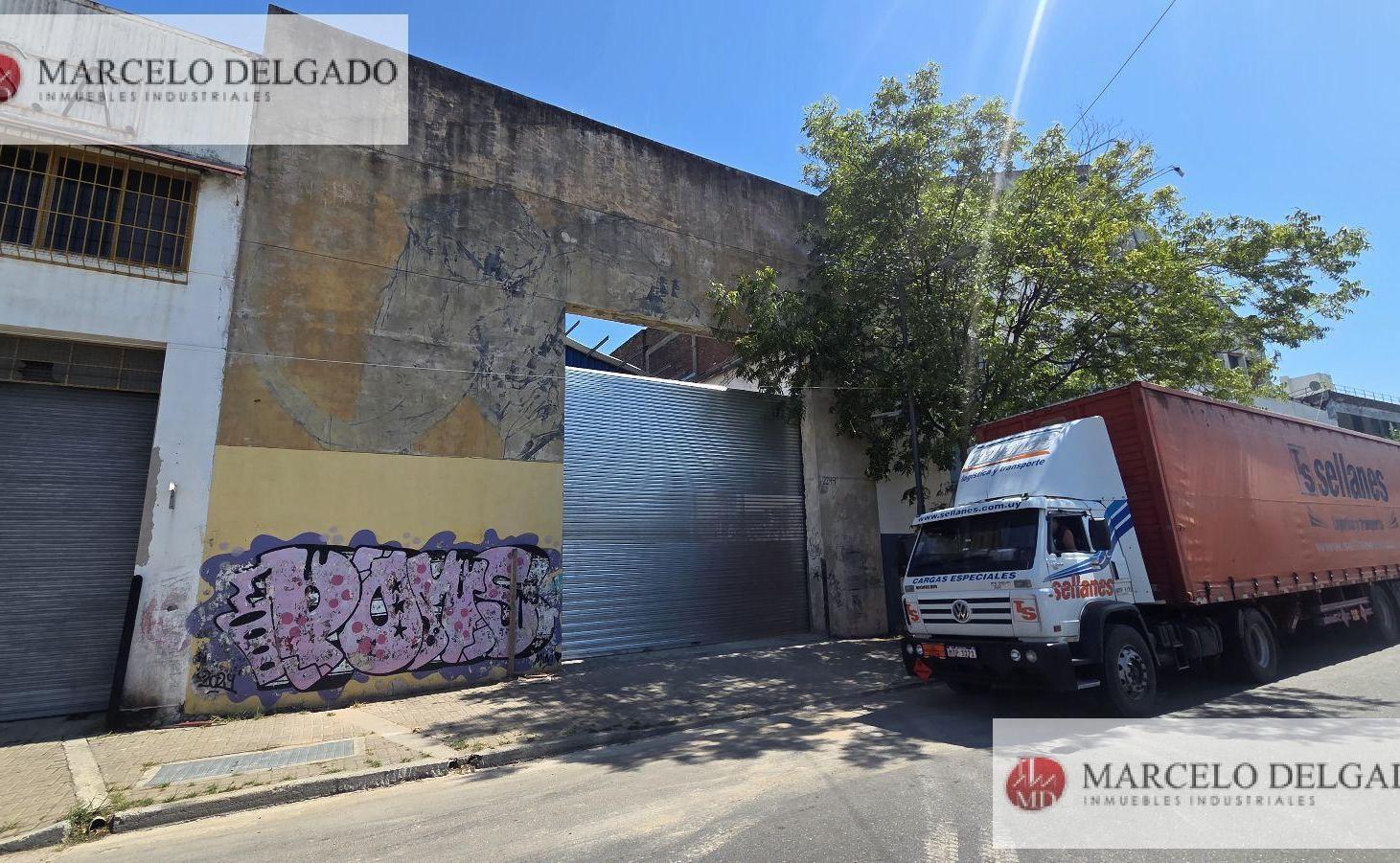 Galpón - Depósito de 2650 m2 en la Boca - ALQUILER