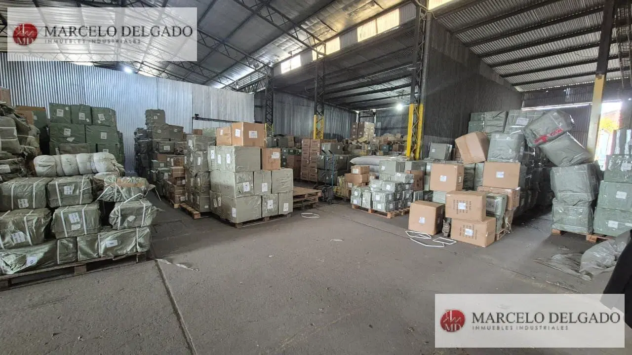 Depósito - galpón 9.800 m2 totales en Avellaneda Venta o Alquiler 4