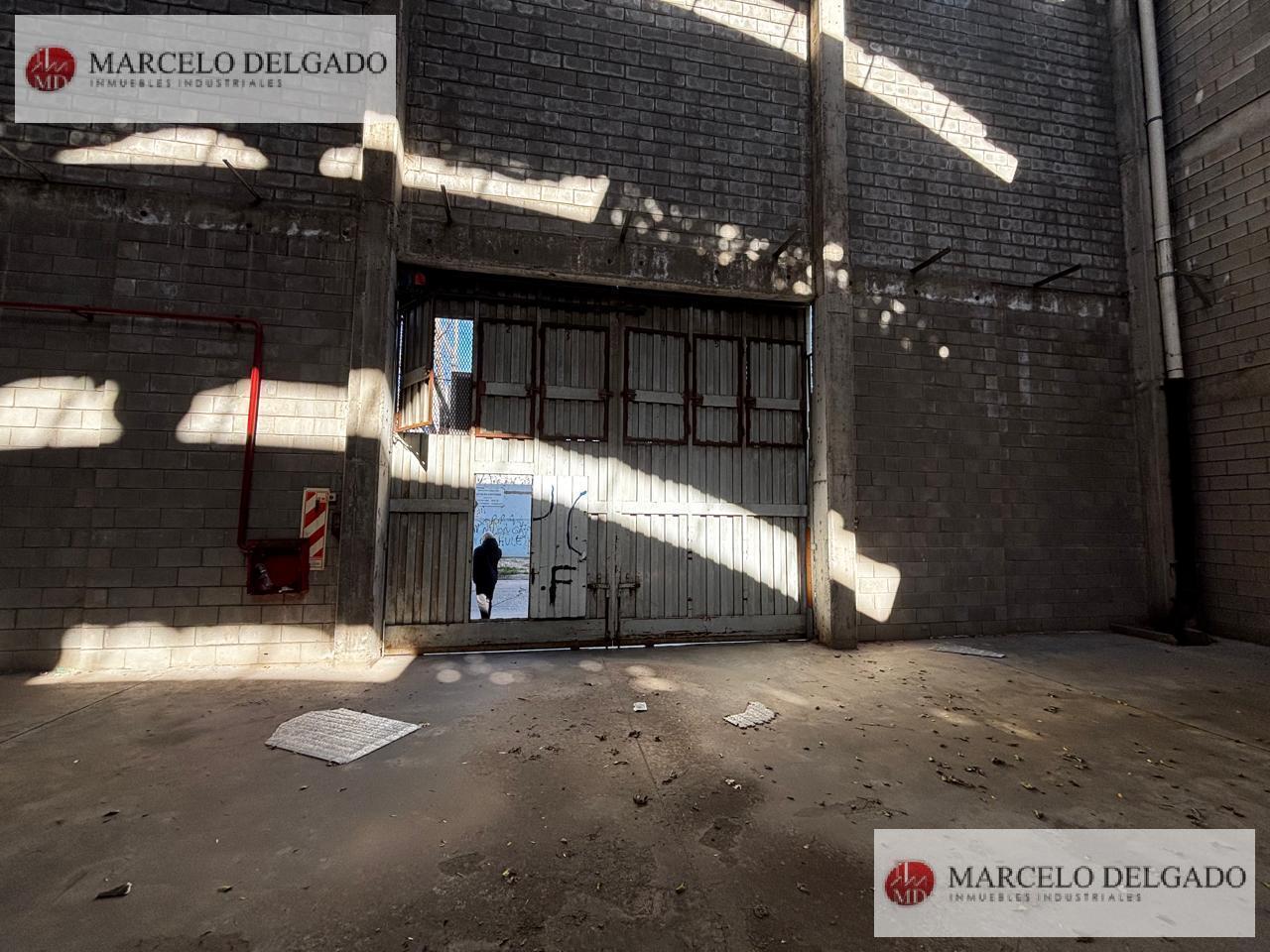 Foto de Galpón - Depósito de 744 m2 en Lanús Oeste - VENTA - ALQUILER, imagen 1