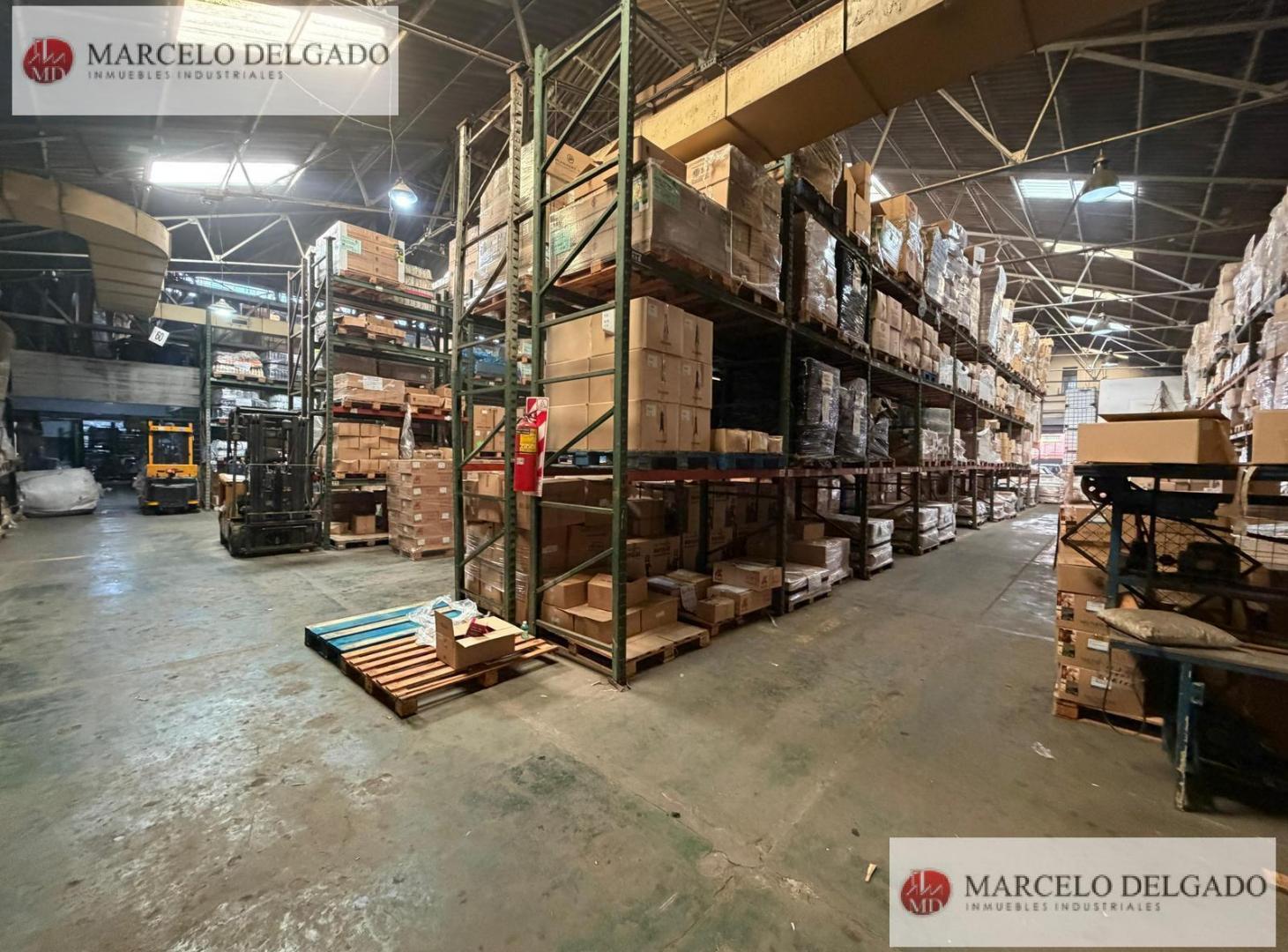 Foto de Galpón - Depósito de 3600 m2. en Avelladeda - VENTA - ALQUILER, imagen 3