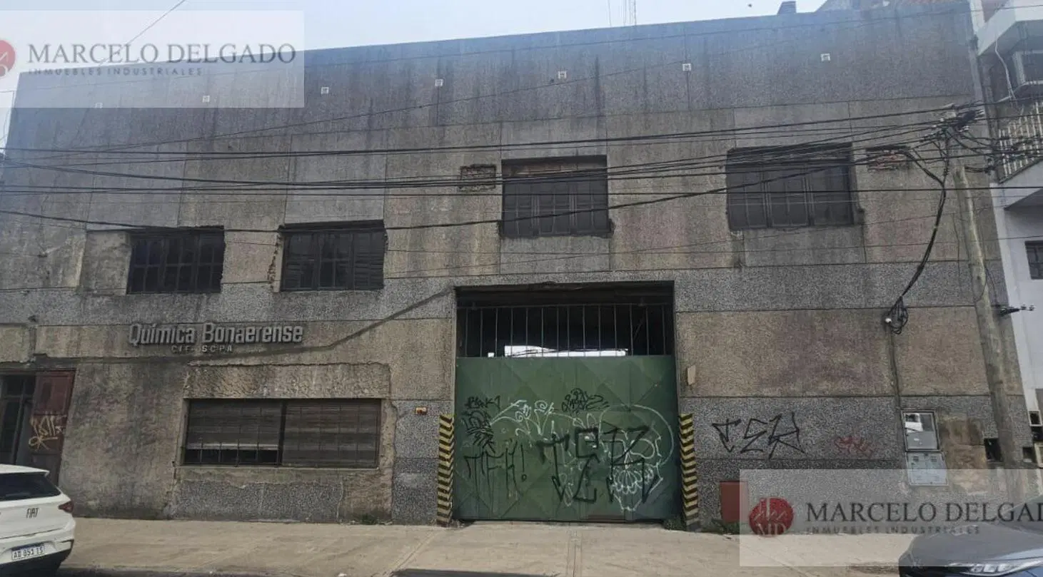 Depósito/ Galpón de 2286 m2 en Avellaneda - VENTA - ALQUILER 2