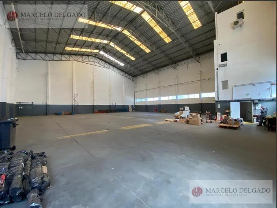 Galpón de 1100 m2 en Barracas - ALQUILER 2