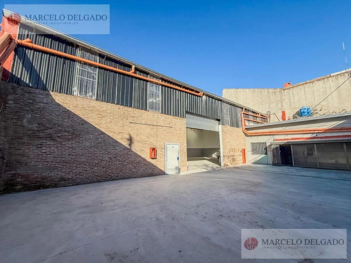 Galpón en alquiler a estrenar con playa descubierta - Mixtura 3 2
