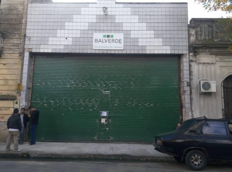 Galpo deposito 550 mts2, Alquiler o Venta en BARRACAS