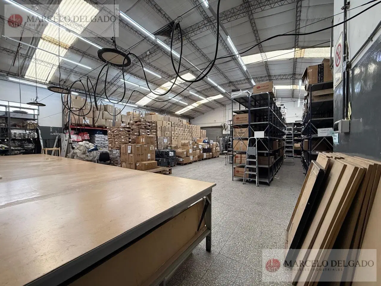 Galpón - Depósito de 1980 m2 - Barracas - VENTA 3