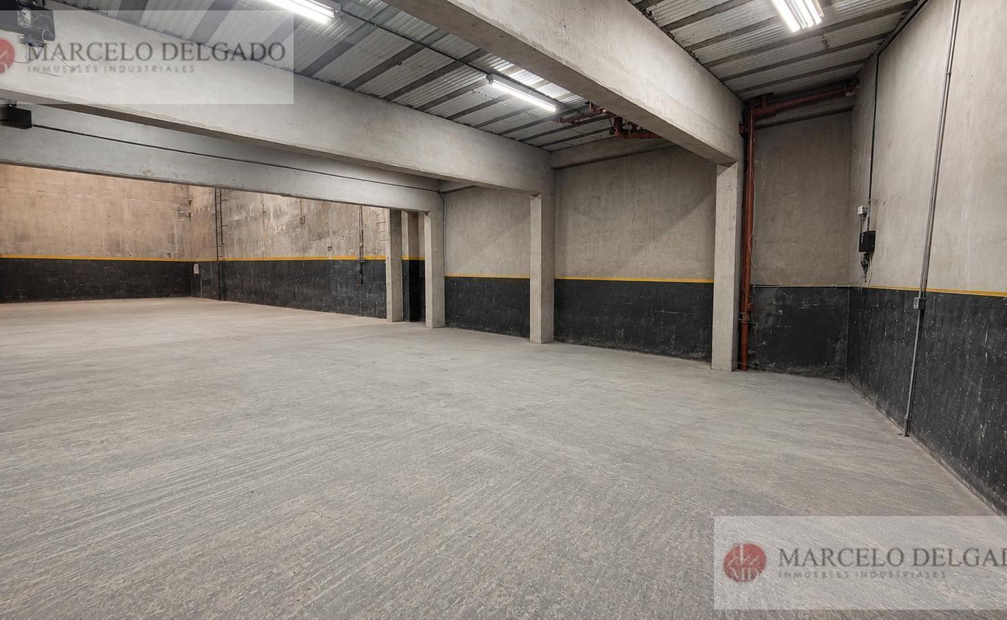 Foto de Galpón - Depósito con oficinas de 500 m2 - Piñeyro, Avellaneda - VENTA, imagen 1