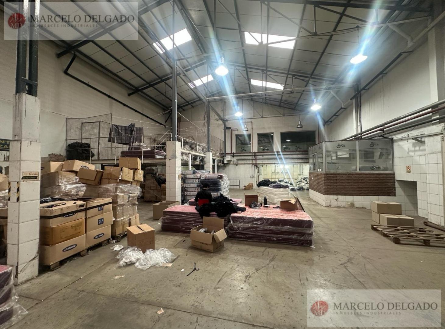 Foto de Depósito Galpon 1.100 m2 Alquiler Villa Soldati, imagen 2
