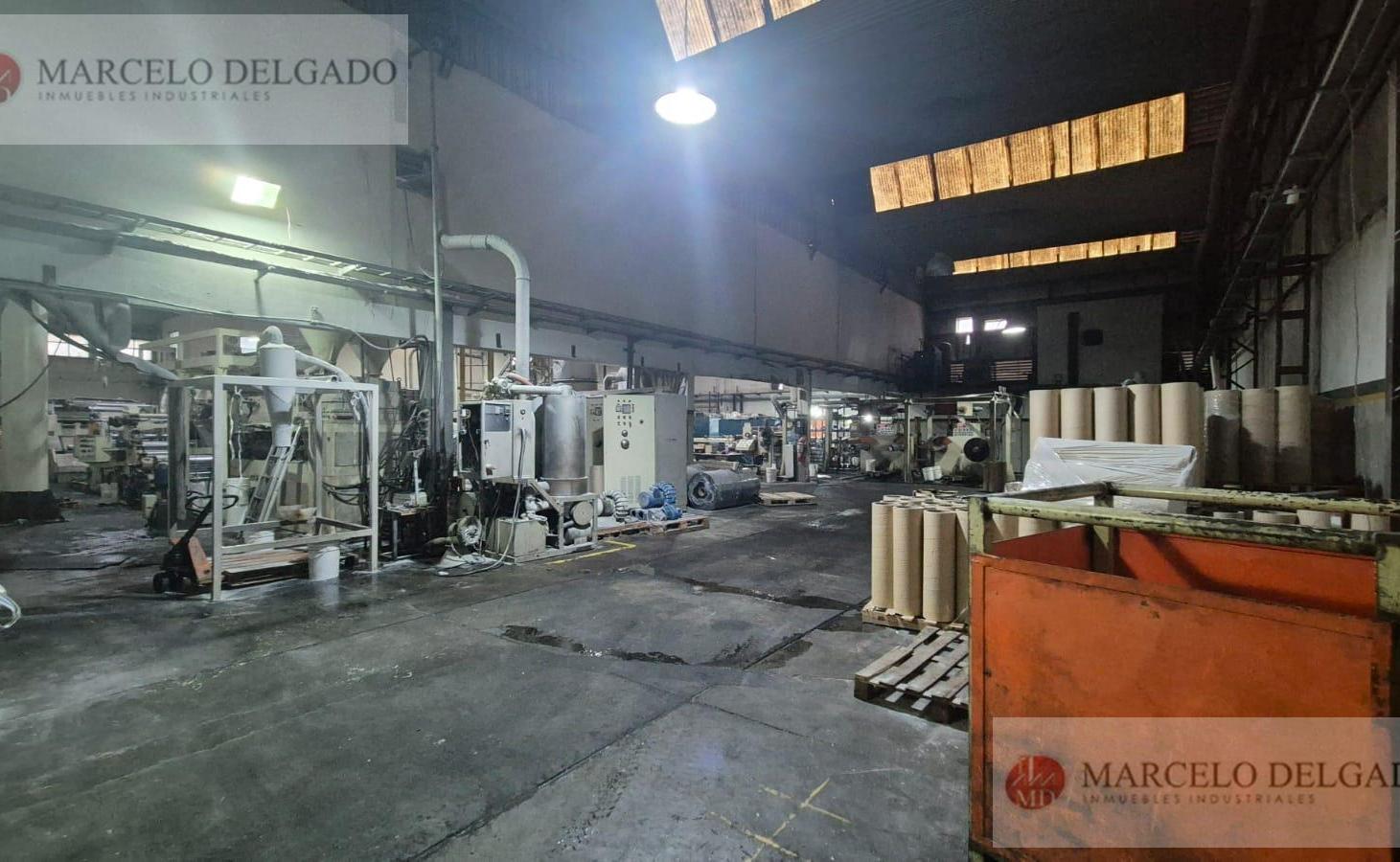 Foto de Depósito - galpón de 2200 m2 en Sarandí - Avellaneda ALQ./ VENTA, imagen 4