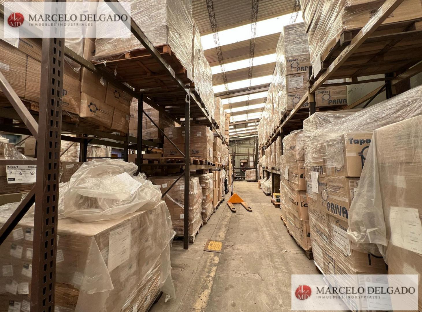 Foto de Depósito / Galpón / Oficina / Edificio 6850m2 ALQUILER / VENTA en, imagen 4