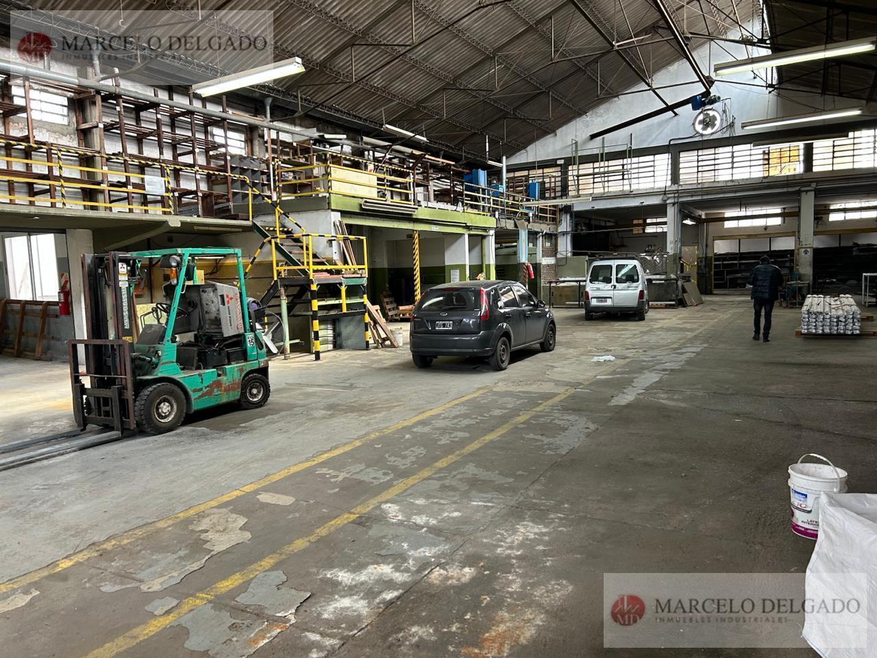 Foto de Depósito galpon 1700 m2 en Bernal venta o alquiler, imagen 2