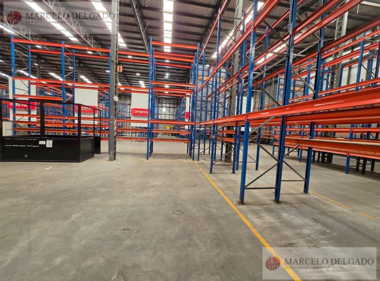 Foto de Depósito/Galpon 5.050 m2 Alquiler Almirante Brown, imagen 3