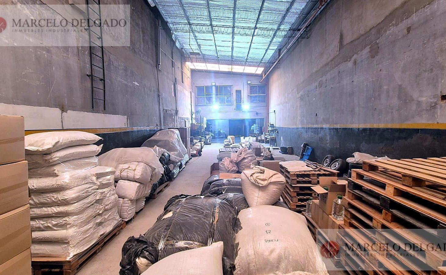Foto de Galpón - Depósito con oficinas de 500 m2 - Piñeyro, Avellaneda - VENTA, imagen 4