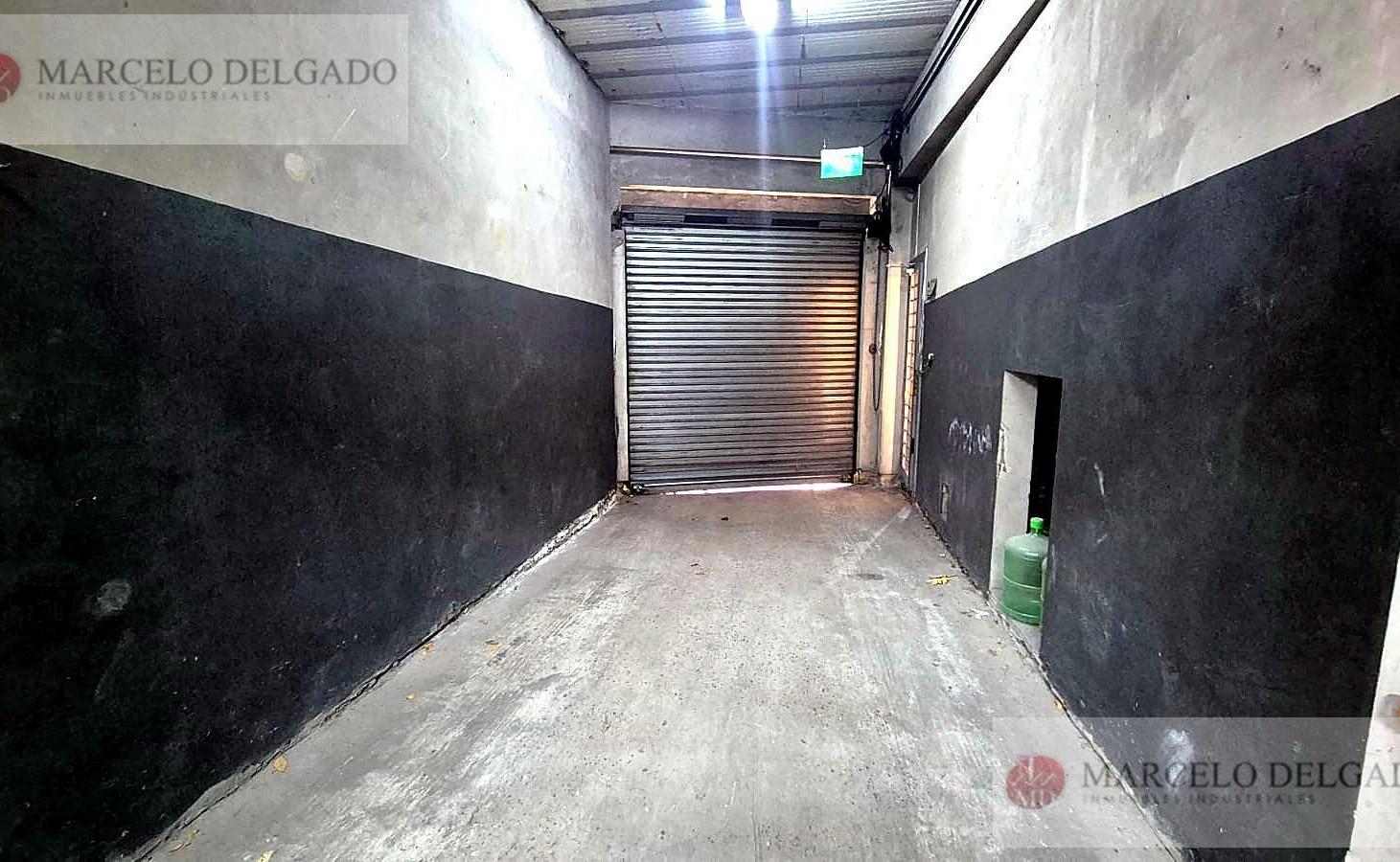 Foto de Galpón - Depósito con oficinas de 500 m2 - Piñeyro, Avellaneda - VENTA, imagen 1