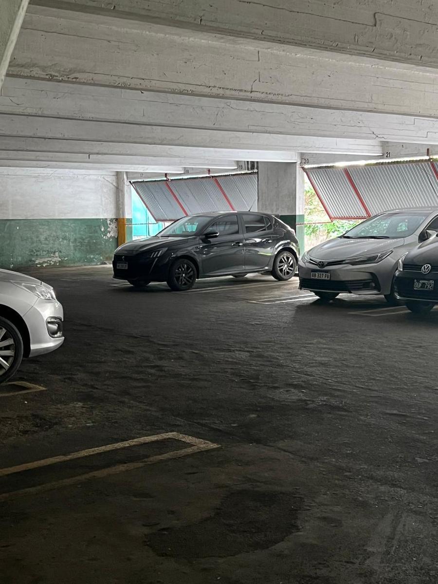 Foto de Cochera en venta en Las Cañitas, imagen 3