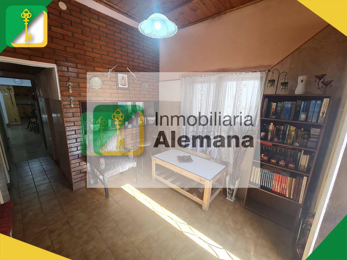 Venta - Casa - 4 ambientes - Villa Ballester