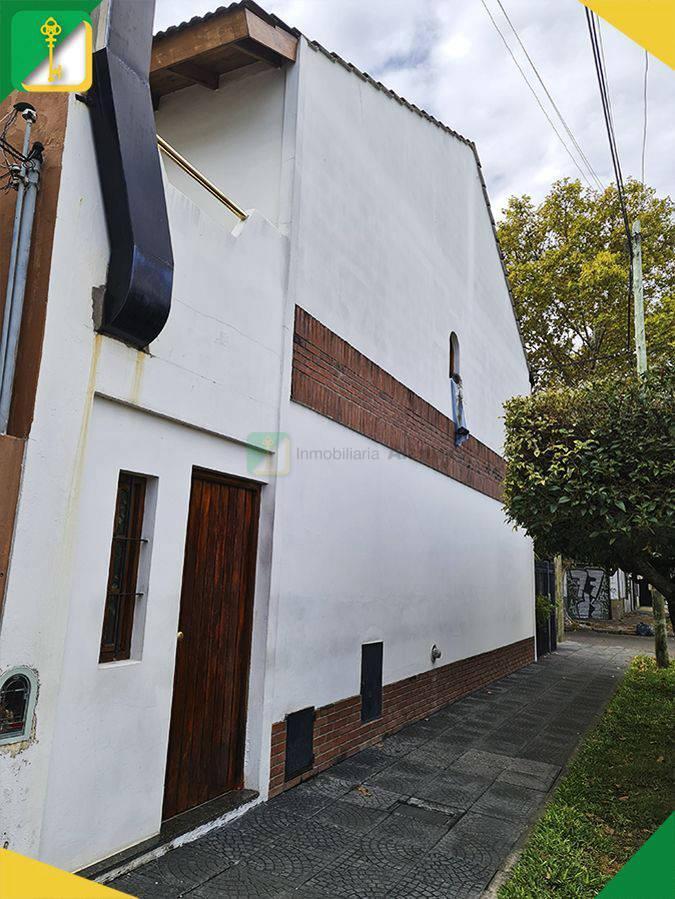Casa 2 Dorm.. | C 72 Diego Pombo 3499 1