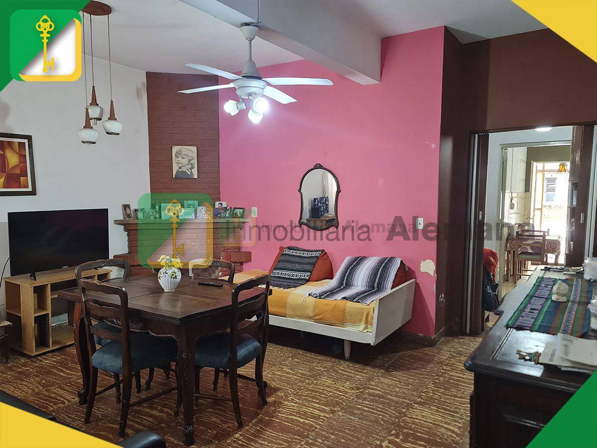 Venta - Casa - 3 dormitorios - Villa Ballester