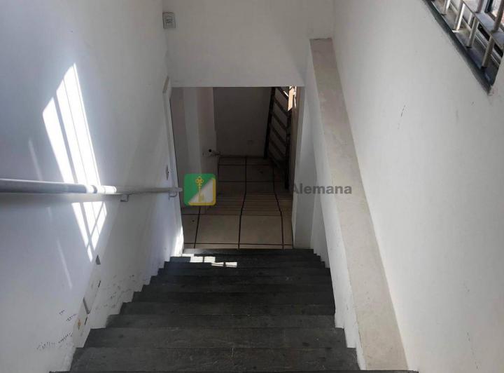 Departamento monoambiente. | C 61 LACROZE 6001 3