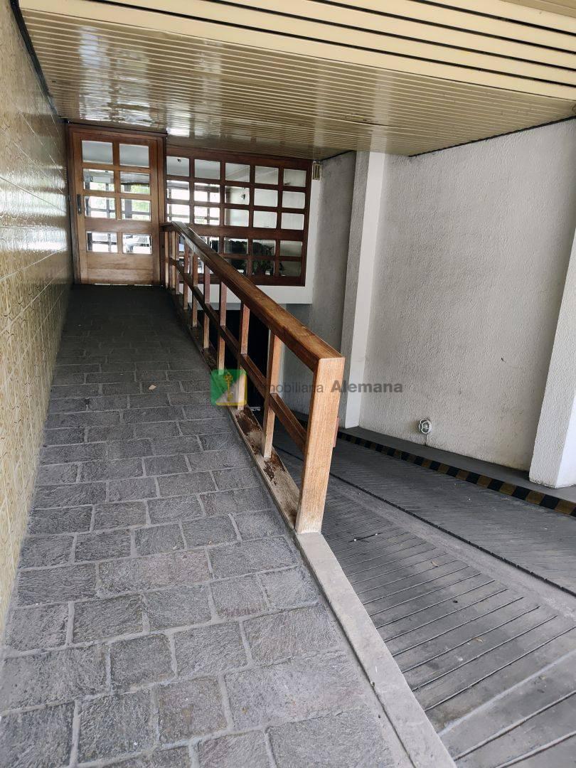 Venta - Departamento - 4 ambientes - Villa Ballester