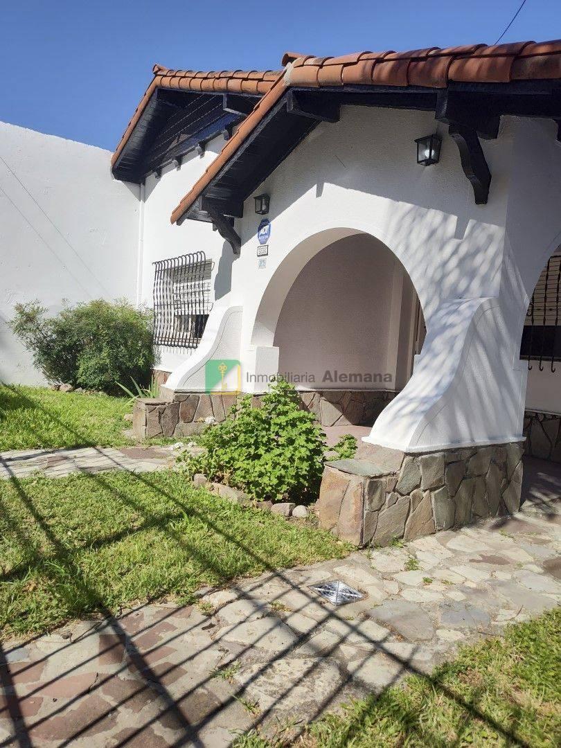 Venta - Casa - 3 amb - Villa Ballester