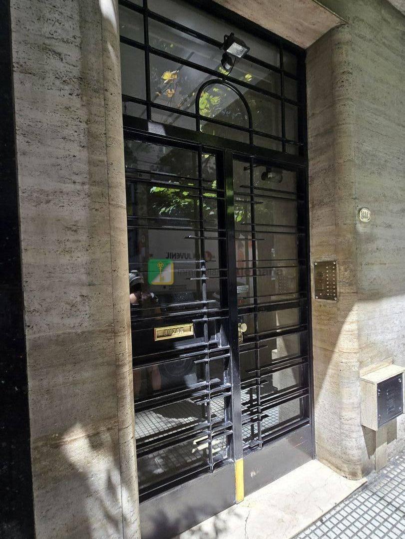 Foto de Venta Departamento Capital Federal 3 amb con patio, imagen 1