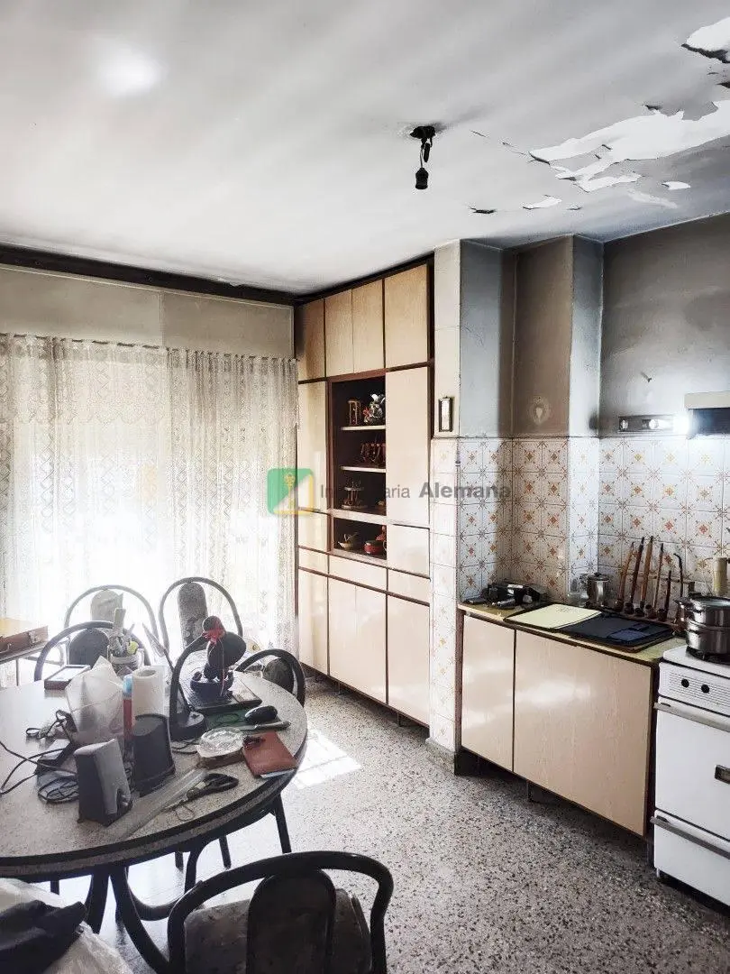 Venta - Casa - Refaccionar - Villa Ballester 2