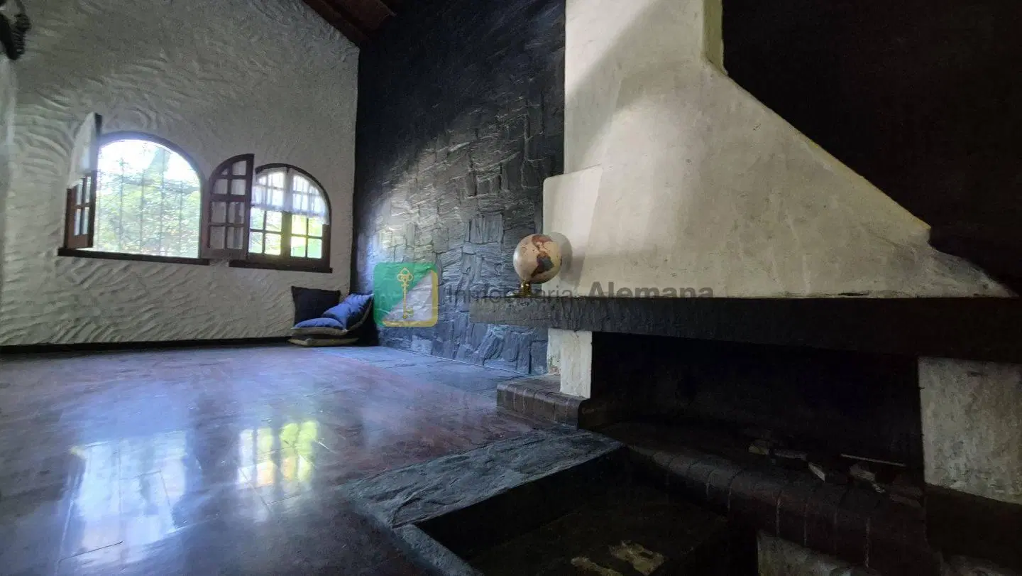 Venta - Casa - 4 amb - Jose Leon Suarez 3