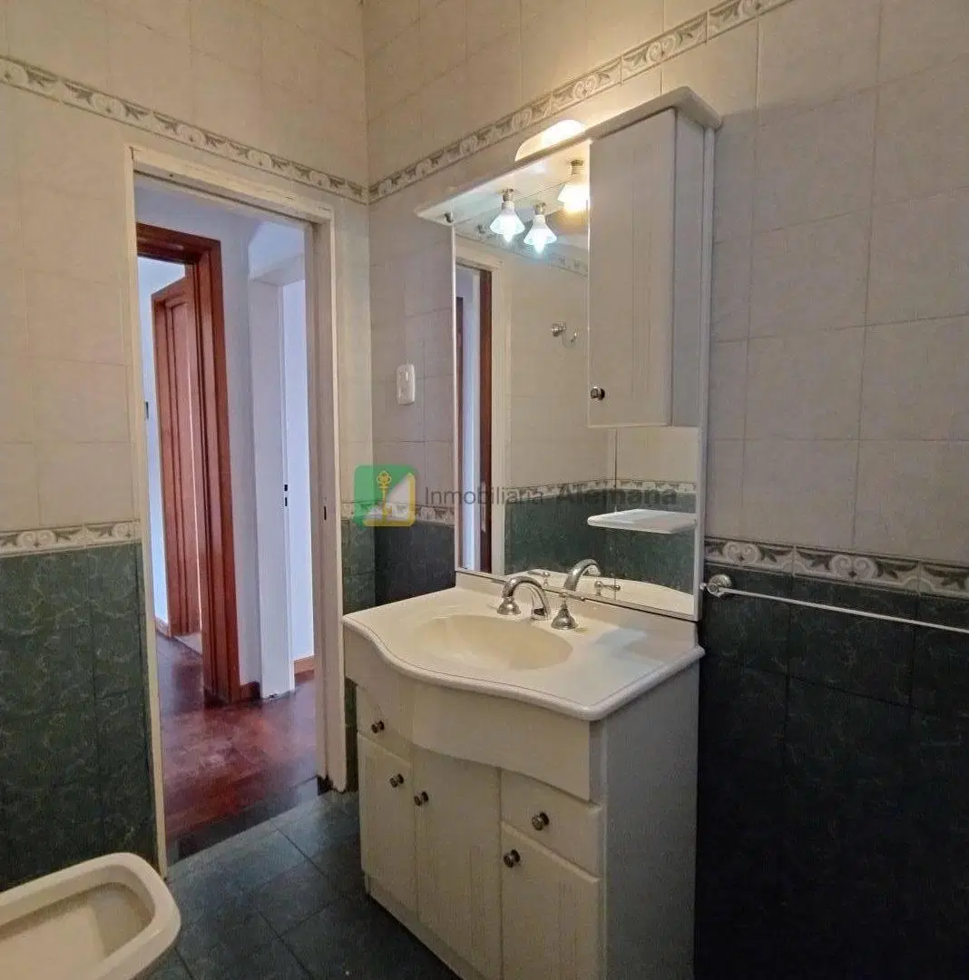 Casa 2 dormitorios. | C 112 LOPEZ VICENTE 3574 5