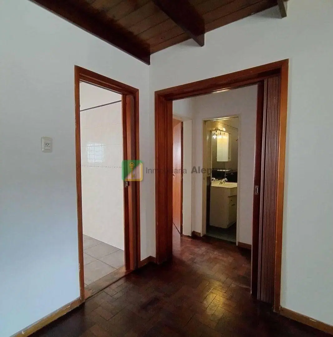 Casa 2 dormitorios. | C 112 LOPEZ VICENTE 3574 4