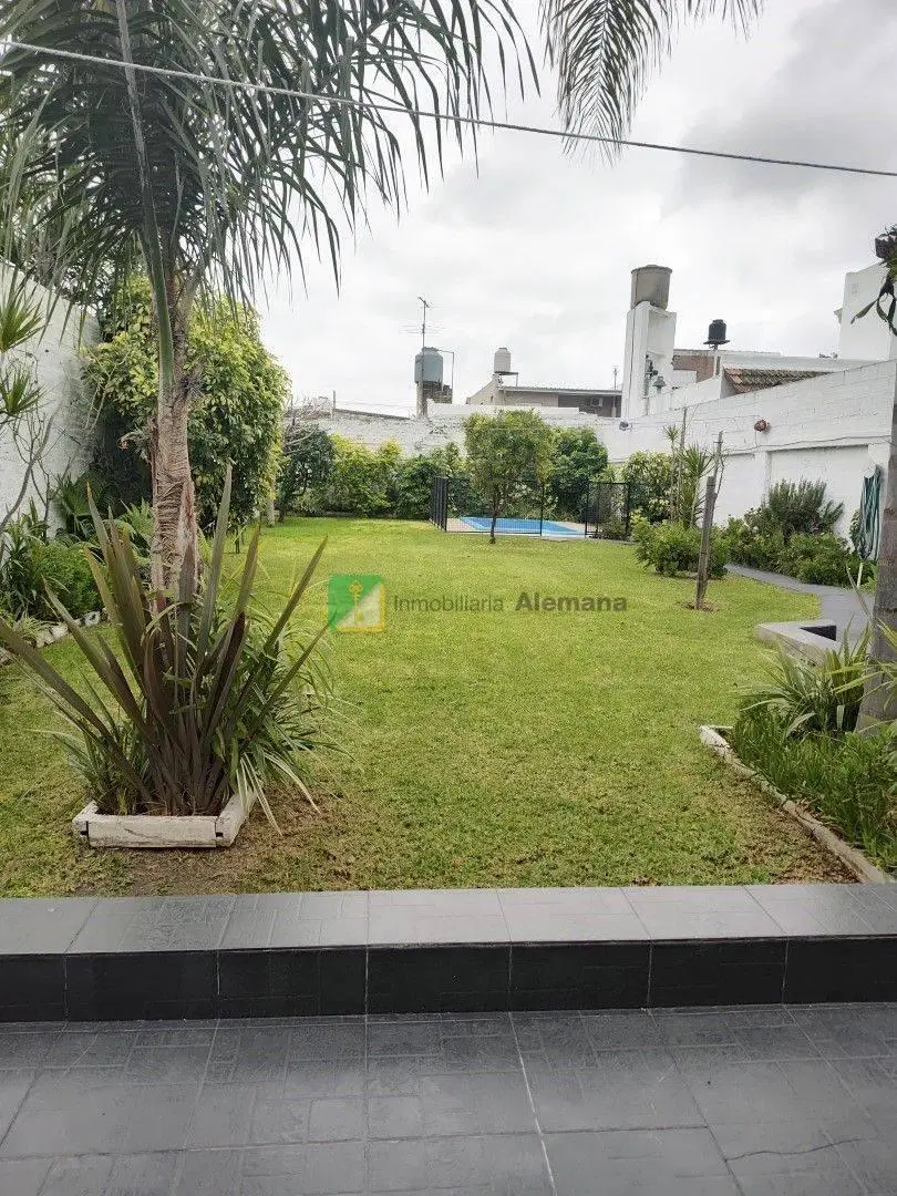 Casa 2 dormitorios. | C 35 CHIVILCOY 4865 3