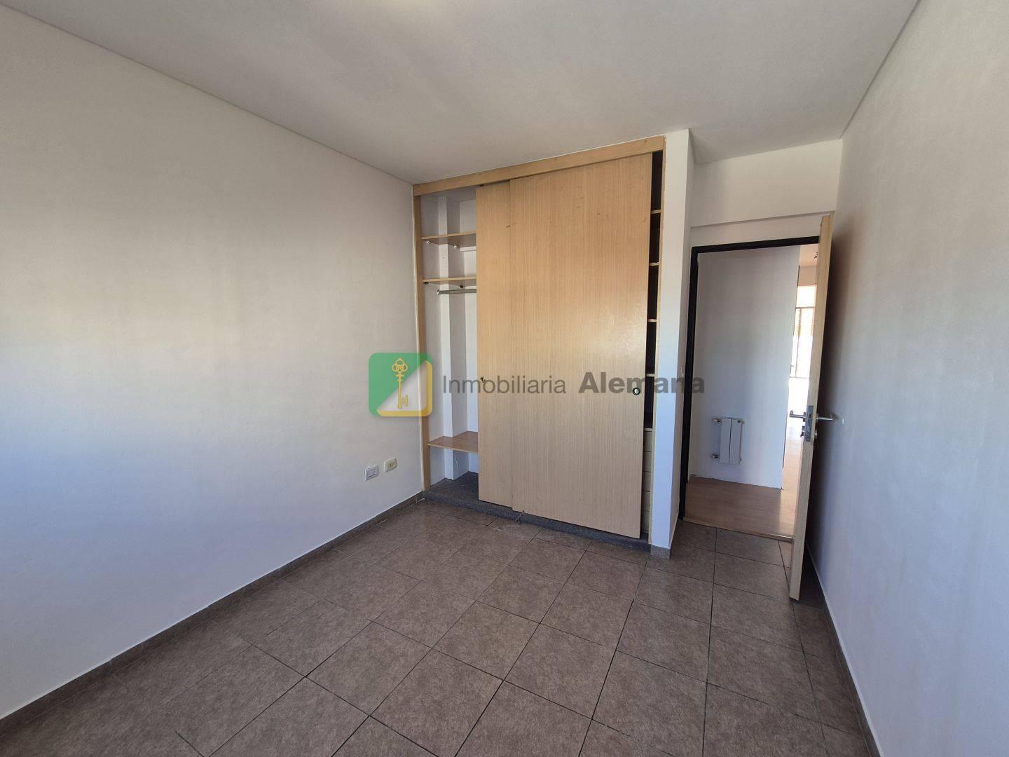 Foto de Venta - Departamento - 2 DORMITORIOS - Con cochera, imagen 5