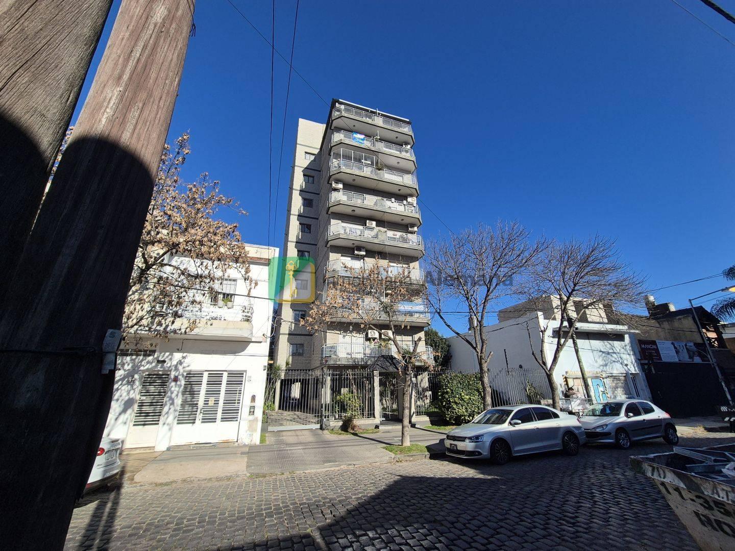 Venta - Departamento - 2 DORMITORIOS - Con cochera