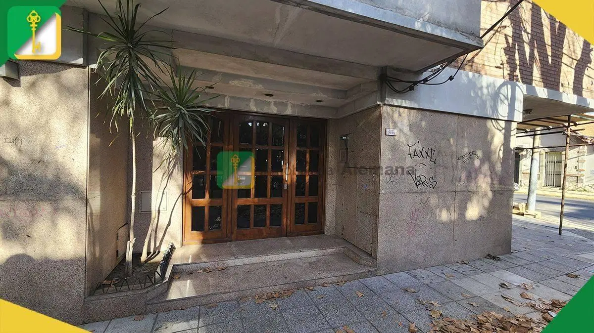 Departamento 1 dormitorio. | C 44 BENITO JUAREZ 3694 2