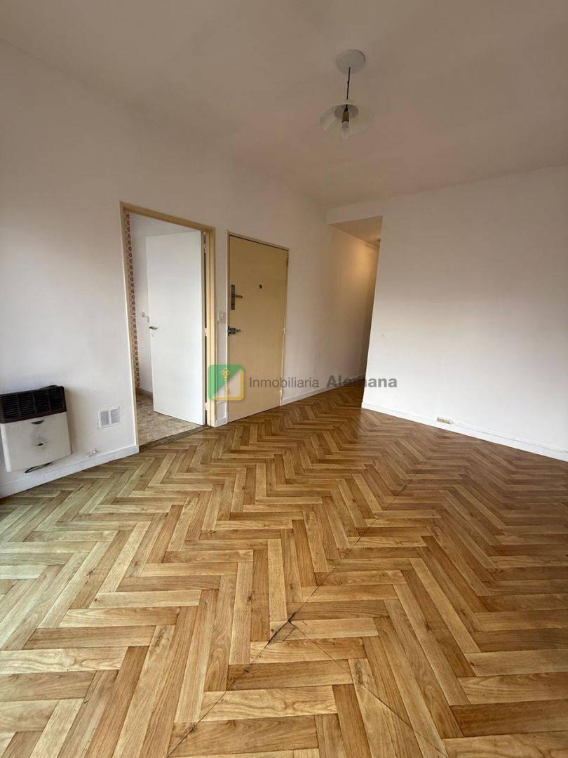 Foto de 2 amb. en venta céntrico en Villa Ballester, imagen 4