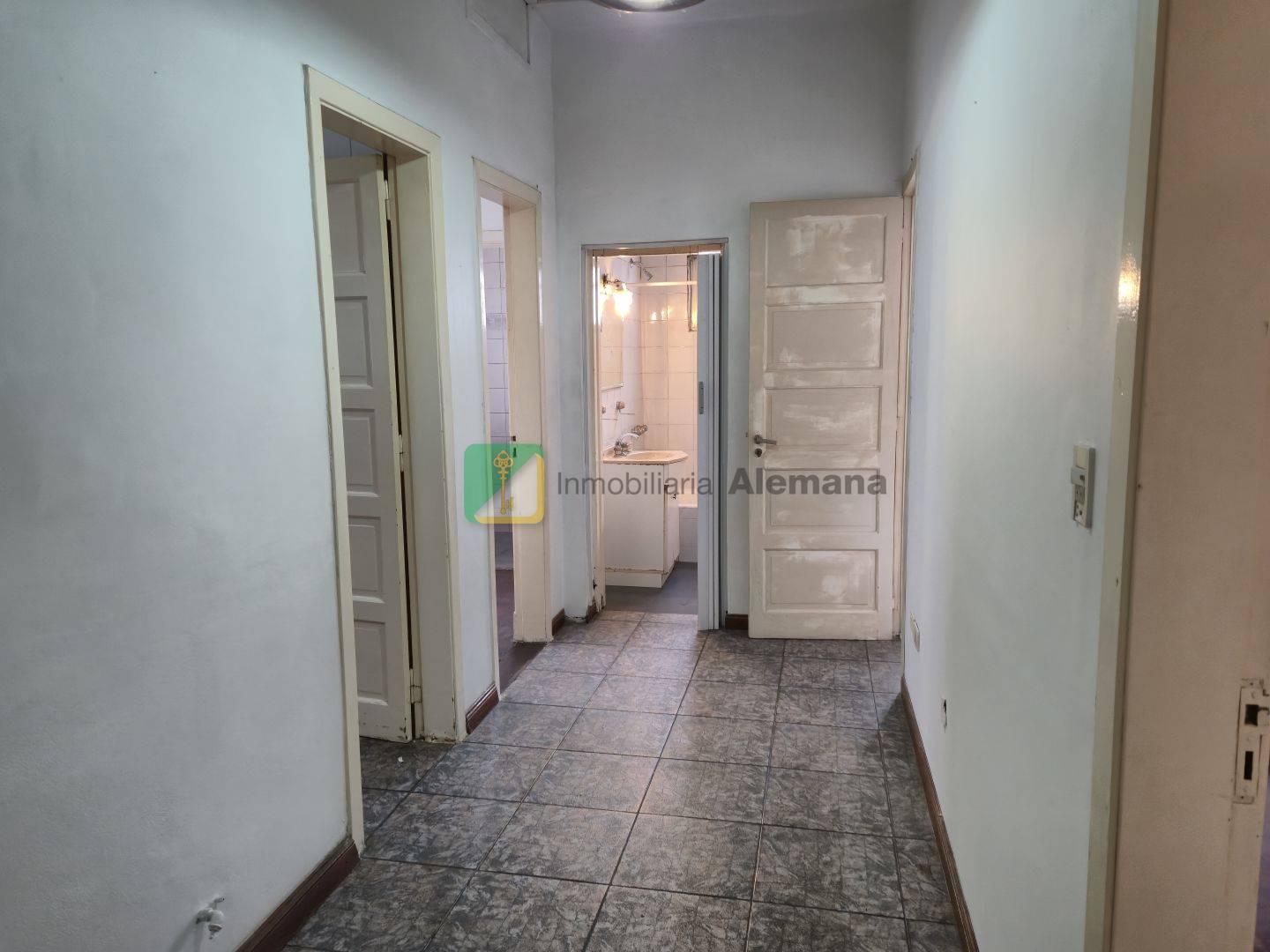 Foto de Alquiler - Casa - 4 amb - San Andres, imagen 3