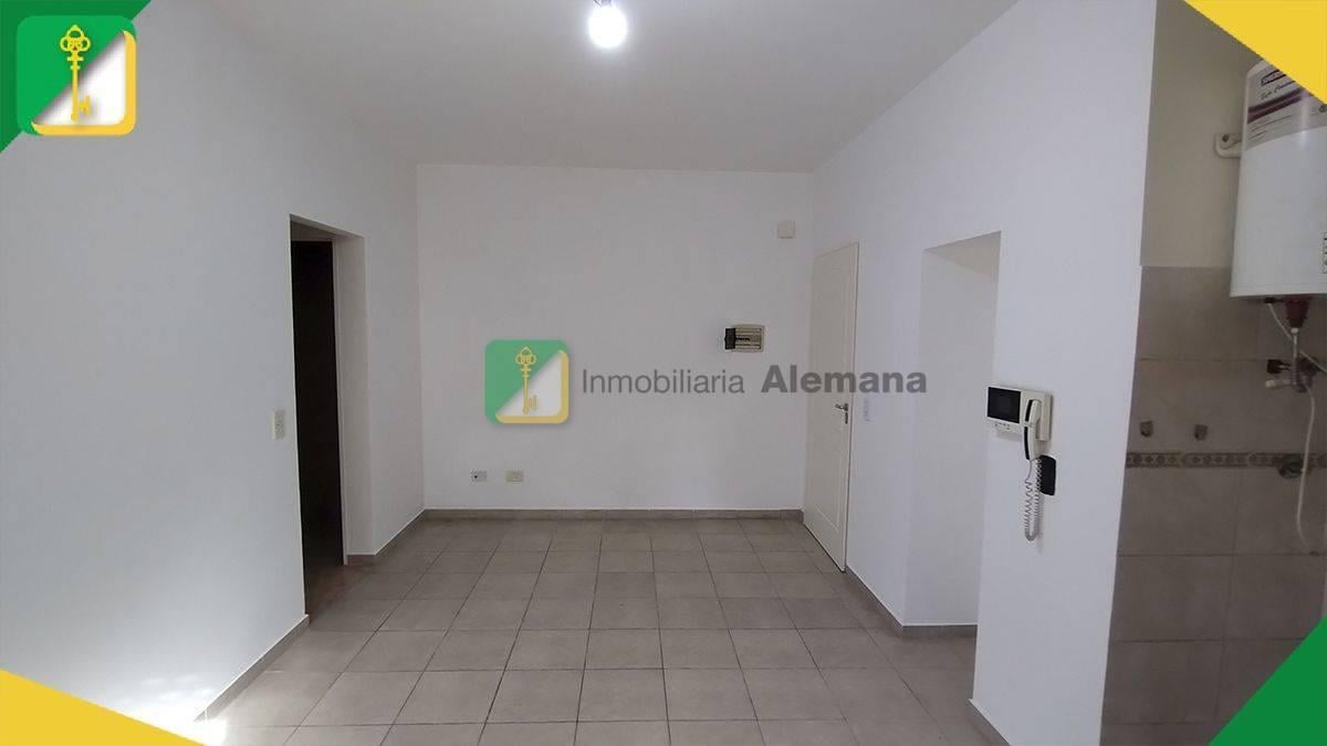Foto de Alquiler - 2 amb - Departamento - Planta baja - Villa Ballester, imagen 2