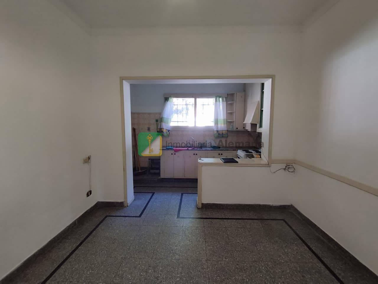 Foto de Casa 3 dormitorios. | D 182 ANDRADE 2234/46, imagen 3
