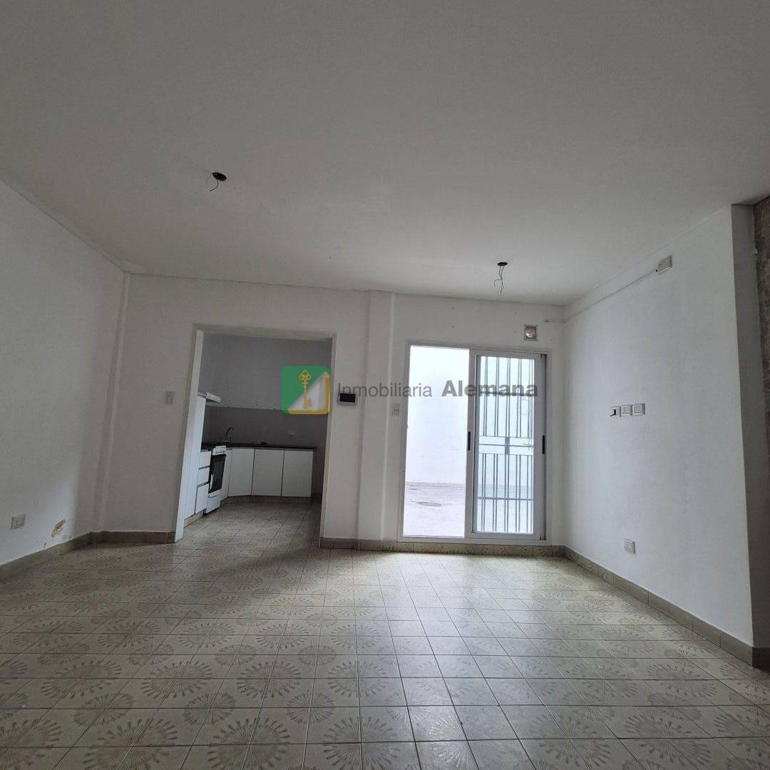 Foto de Venta - ph - 4 amb - General San Martin, imagen 3