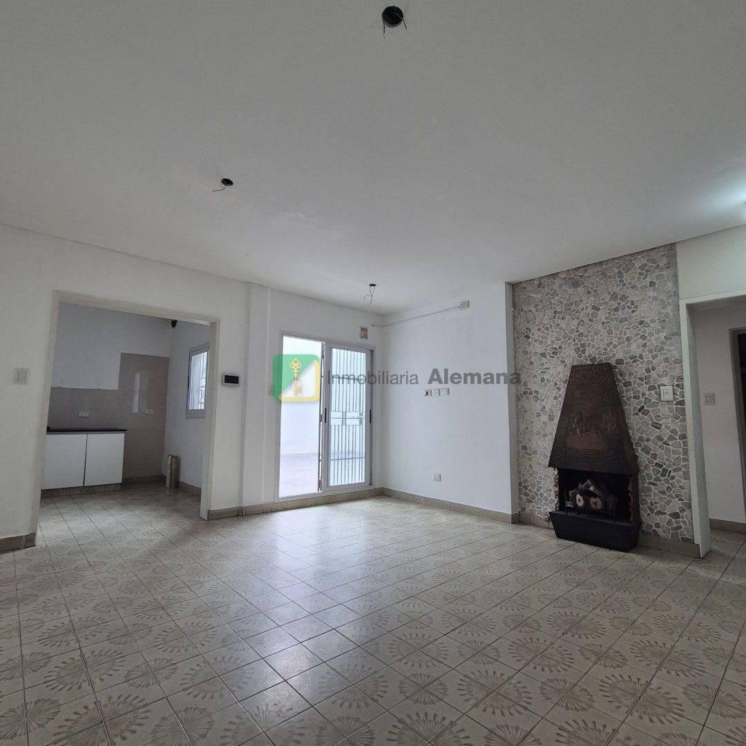 Foto de Venta - ph - 4 amb - General San Martin, imagen 2
