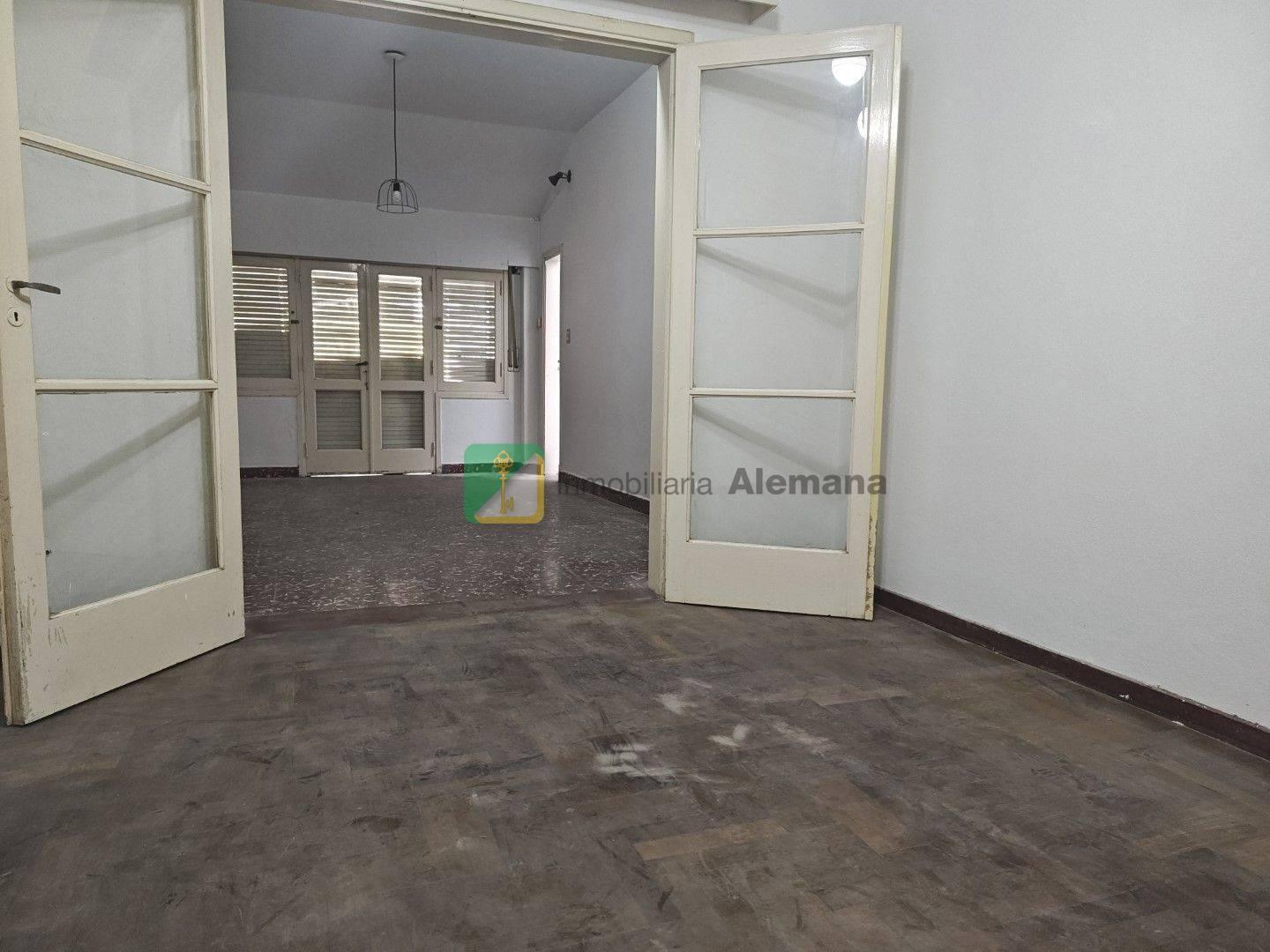 Foto de Venta - PH al frente - 5 amb - Villa Ballester, imagen 1