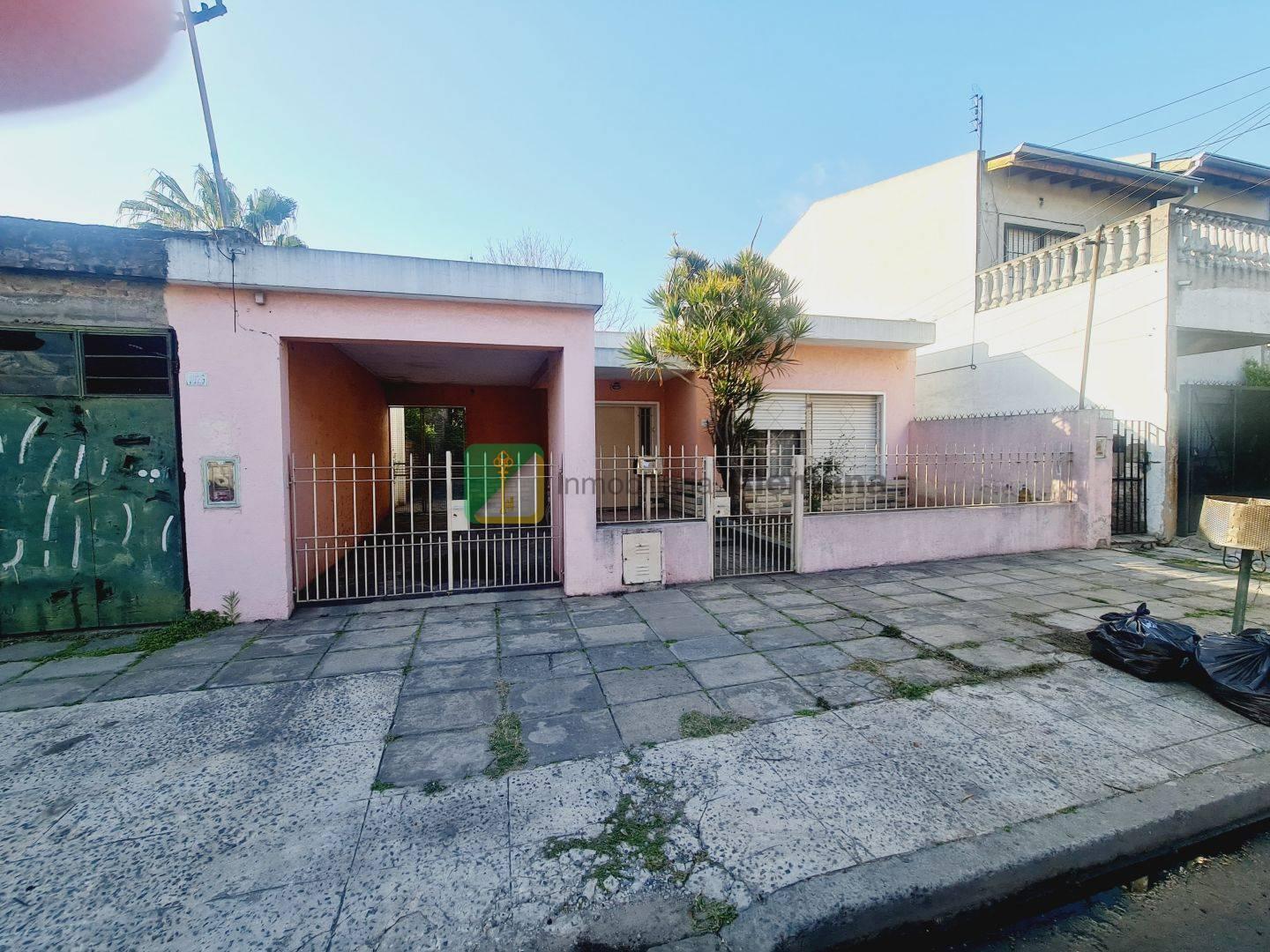 Foto de Casa 4 ambientes 2 dormitorios. | FRAY LUIS BELTRAN 1832, imagen 1