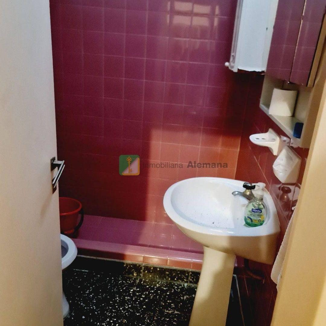 Foto de Casa 5 ambientes 6 dormitorios. | C 79 ARISTOBULO DEL VALLE 5259, imagen 3