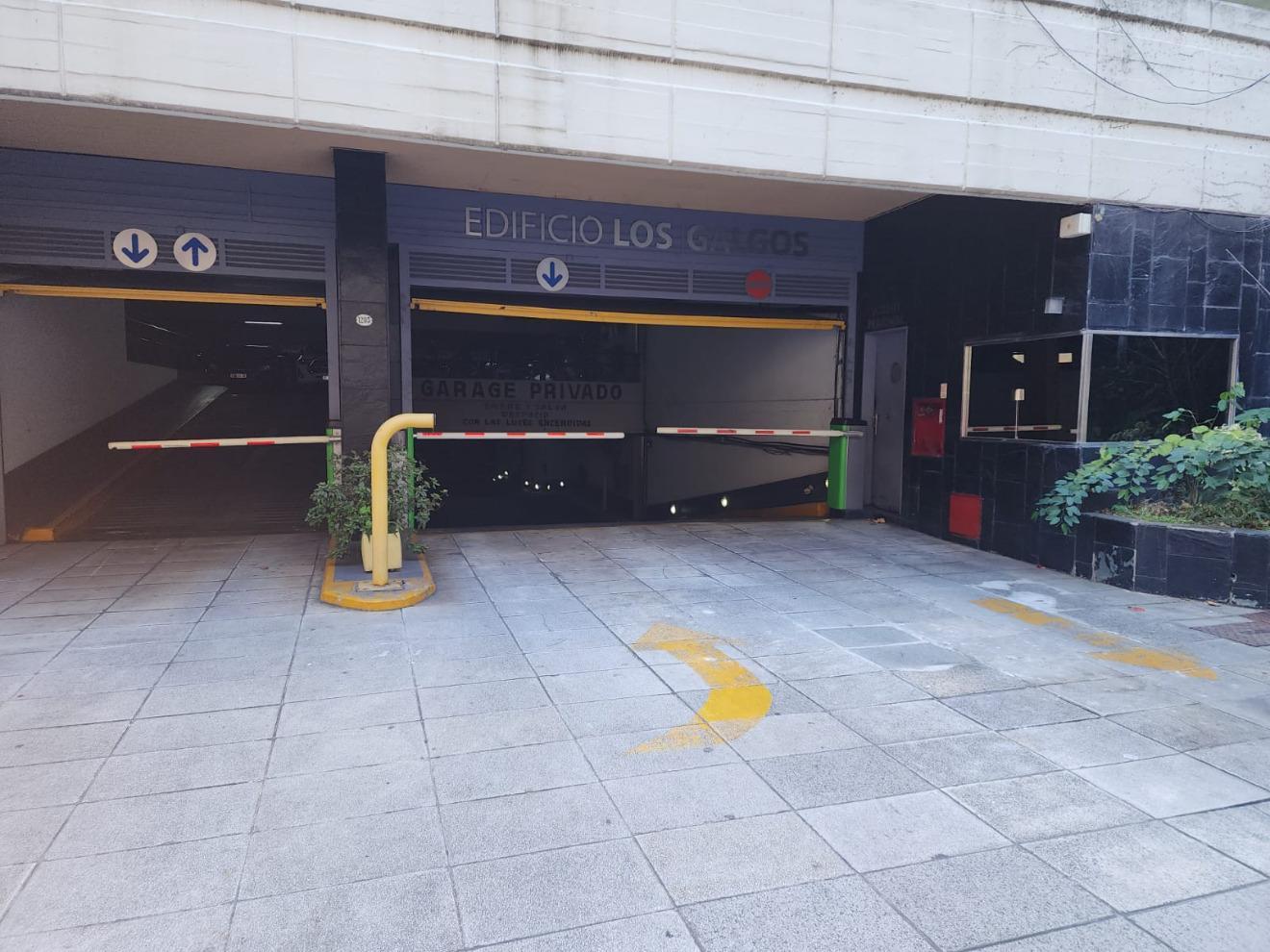 Foto de Edificio Los Galgos - Cochera fija, imagen 3