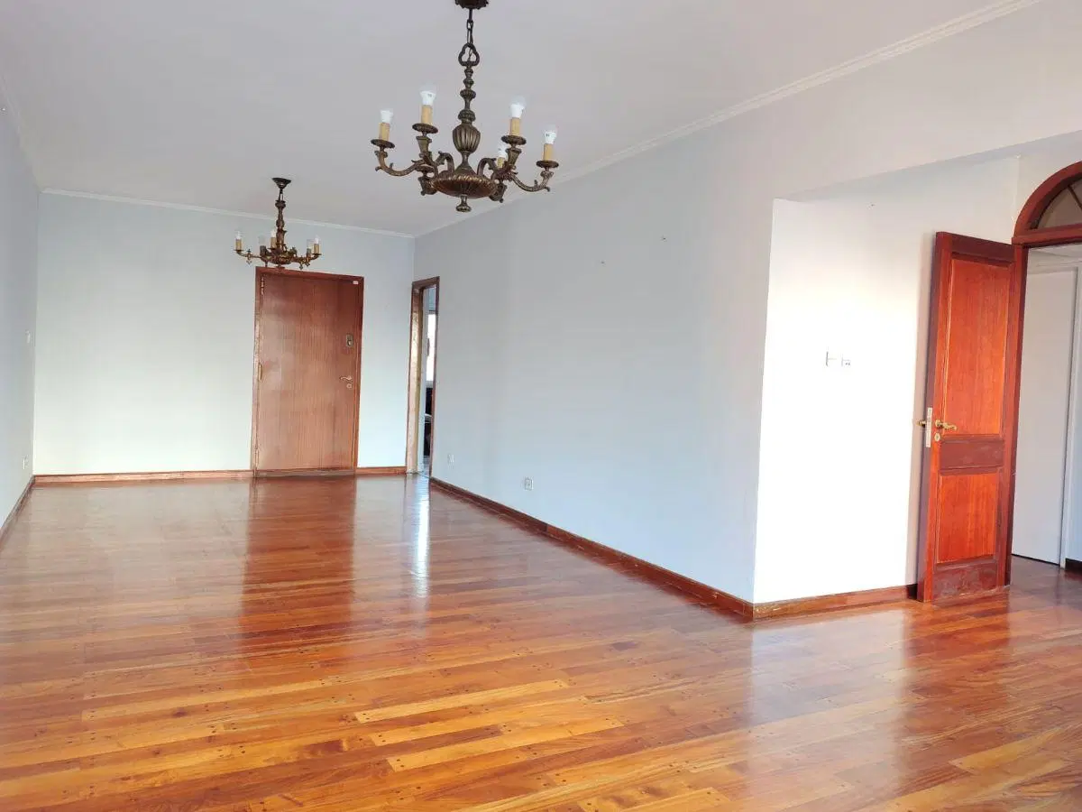 Departamento de 103 m2 con 3 dormitorios en venta en Belgrano C, cochera fija y baulera 5