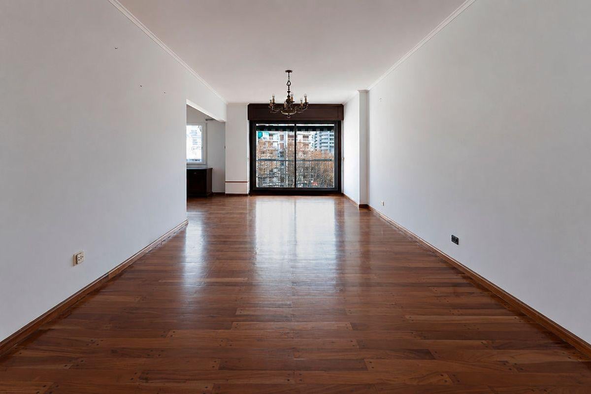 Foto de Venta departamento 103m2. 3 Dormitorios con cochera fija, baulera y, imagen 1