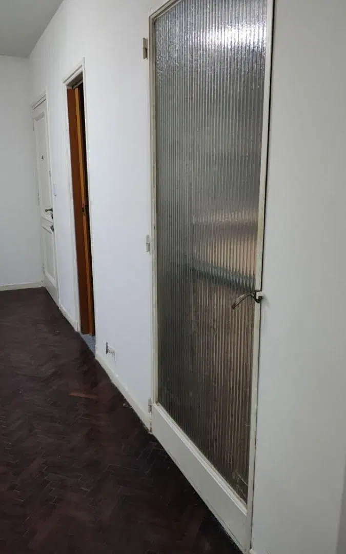 2AMB , LATERAL, CHARCAS AL 5000 . EXCELENTE UBICACIÓN, PROXIMO A AVDA . SANTA FE , 40M2, APTO FINAER 3