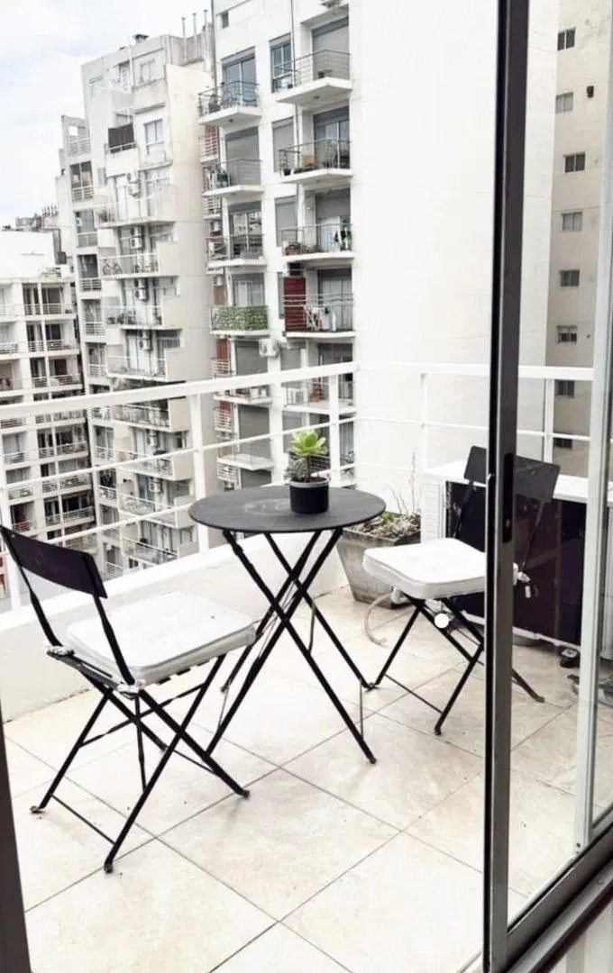 Alquiler Temporario en Palermo. Moderno Departamento de 2 Ambientes con Balcón. Amenities 4