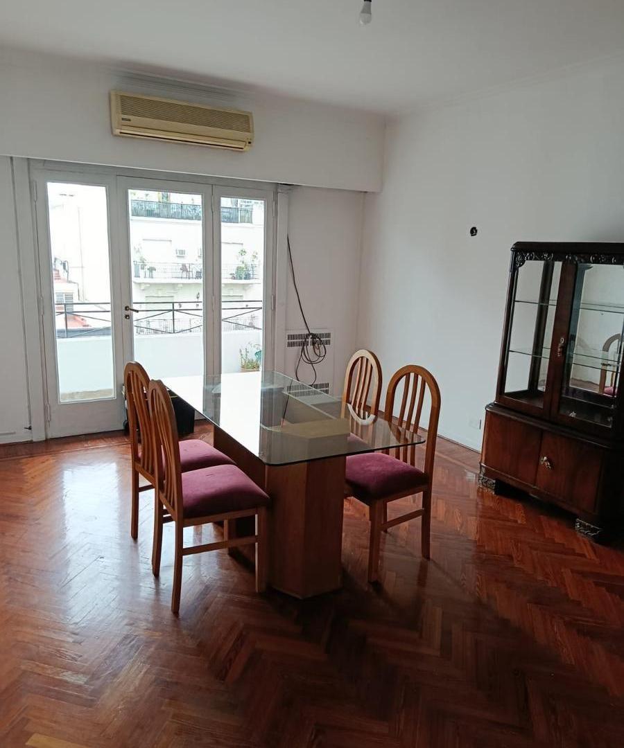 Foto de Venta en Caballito. Amplio departamento de 2 Dormitorios y Escritorio, imagen 3