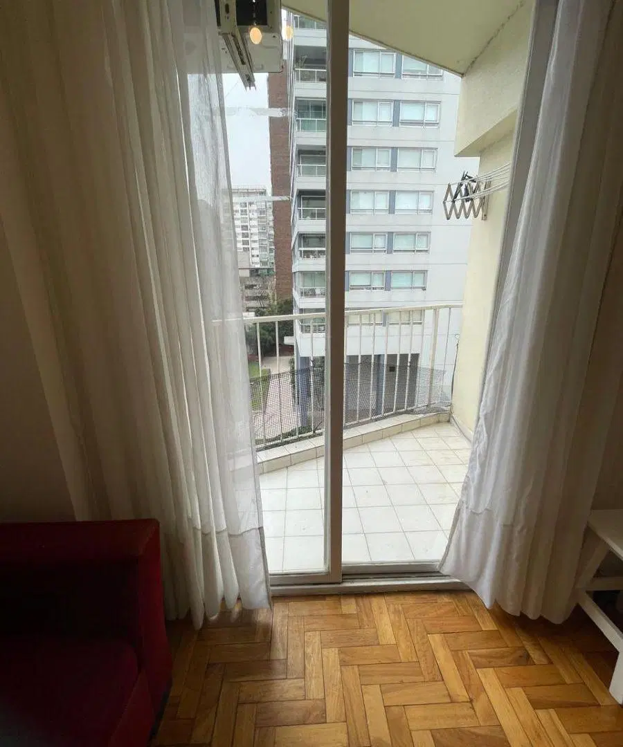 Alquiler Temporario en Palermo. Departamento de 3 Ambientes con Balcón 2